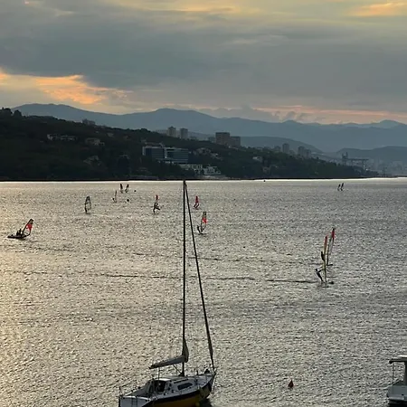 Mila Volosko Οπατία