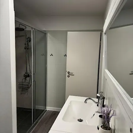 Mila Volosko Οπατία